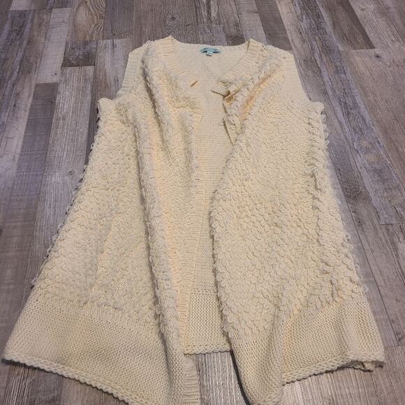 She + Sky creamy white Loose Loop knitted Style women's vest size Large - Picture 1 of 7